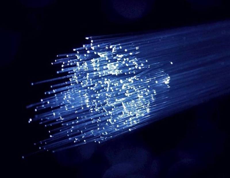 Optez pour la fibre dédiée pour augmenter la bande passante de votre entreprise dans le 13